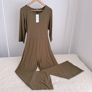 Steve Madden Women's Kolita 3/4 Sleeve Jumpsuit Dark Olive Size Medium